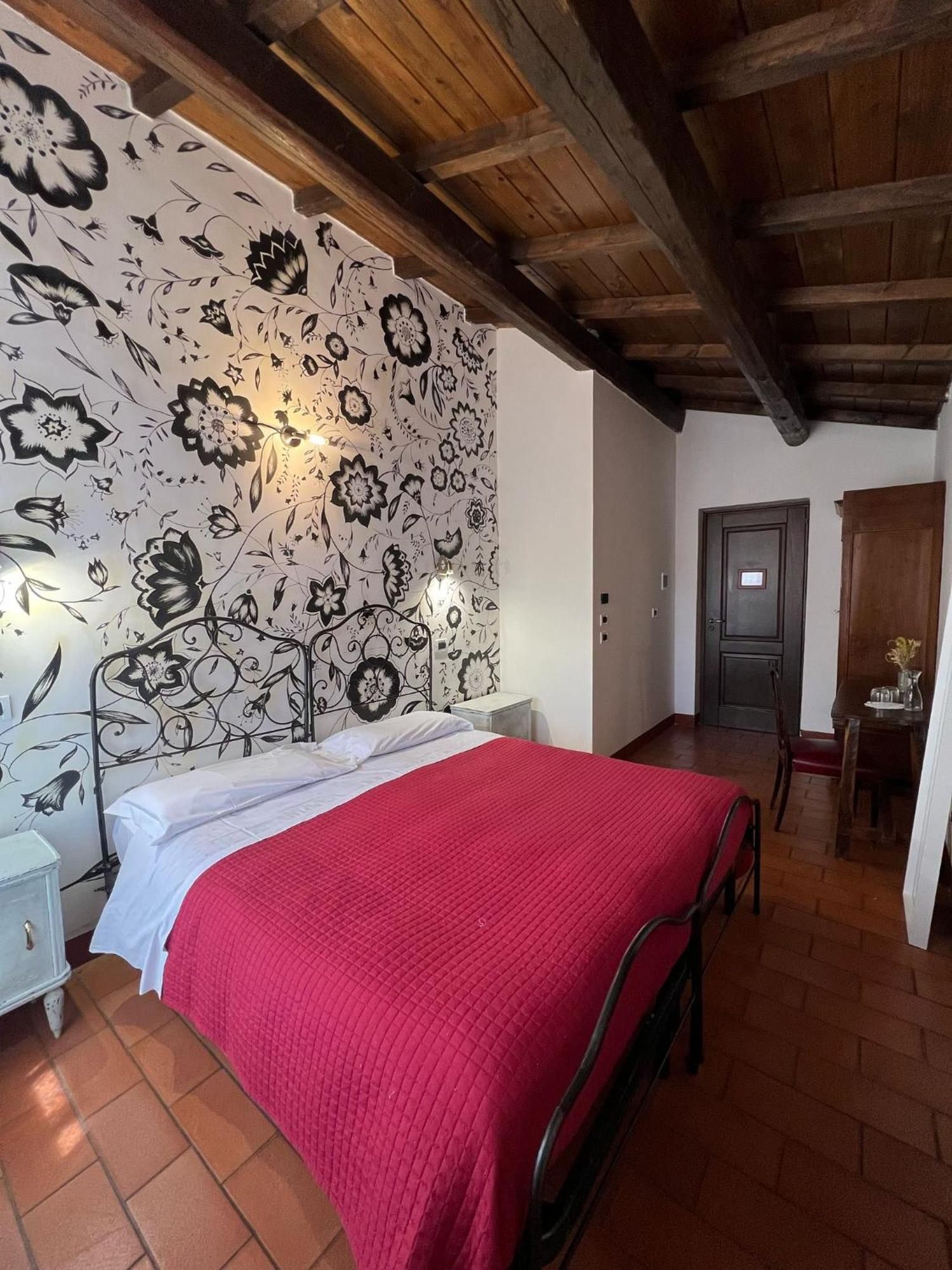 La Locanda sul Lago Santo Stefano Di Sessanio Exterior foto