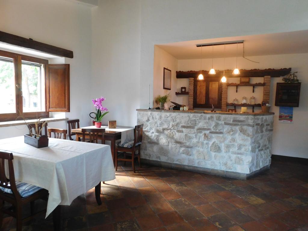 La Locanda sul Lago Santo Stefano Di Sessanio Exterior foto