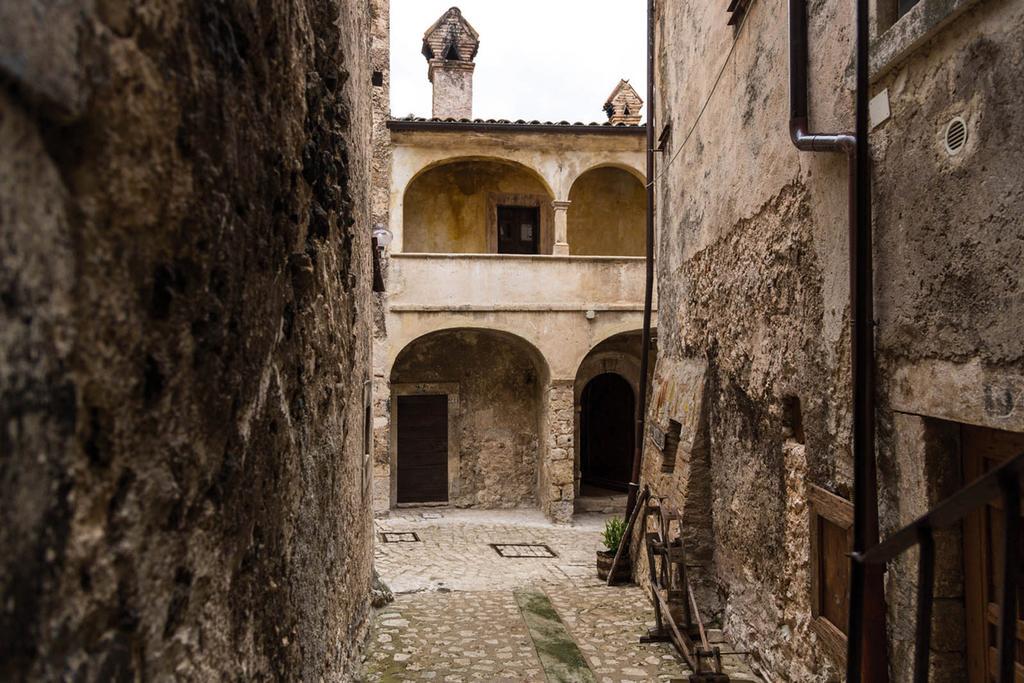 La Locanda sul Lago Santo Stefano Di Sessanio Exterior foto